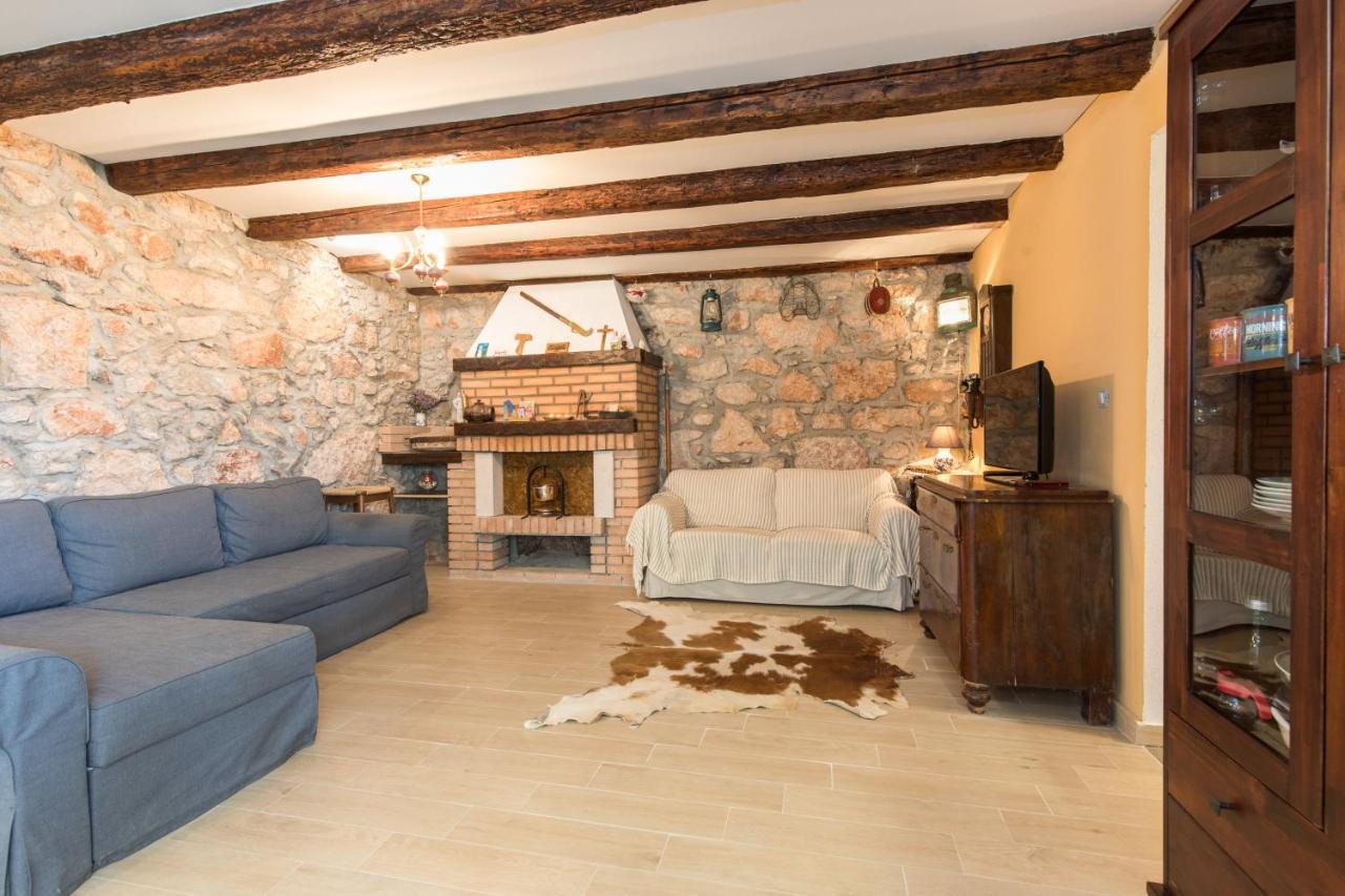 Apartman Lidija Risika Εξωτερικό φωτογραφία